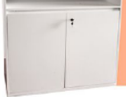 Mueble bajo con cerradura y llave